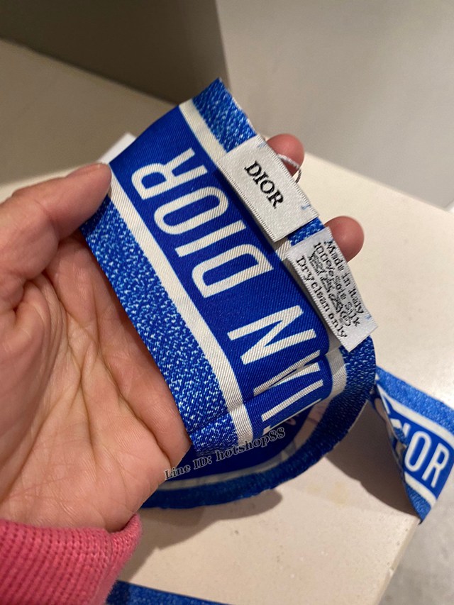 Dior專櫃新款迪奧D字母飄帶多功能發束領巾絲巾綁帶 mmyj1592